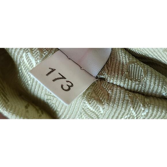 Prada Vitello Daino Tote White Cream Leather with Crossbody Strap Work Bag - Picture 12 of 16